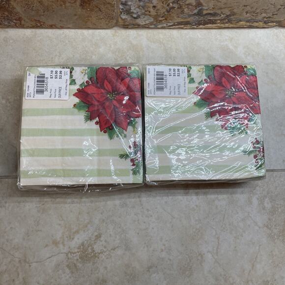 Vintage Christmas Paper Napkins Poinsettia Green Tree Mix Of 3 Small Made in USA - Picture 5 of 8
